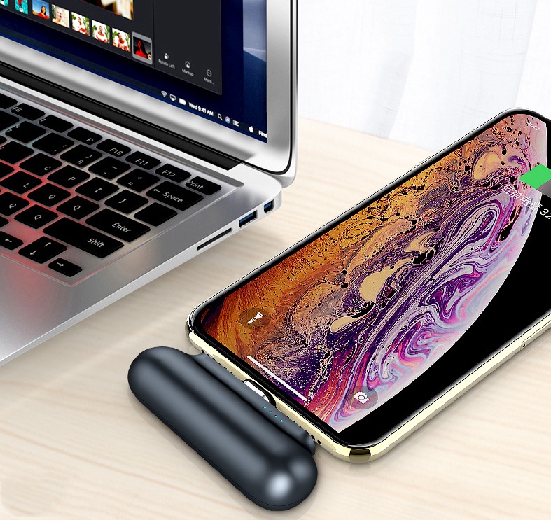 2600mAh mini magnetic power bank